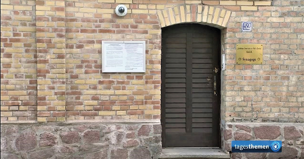 Neue Tür für Synagoge in Halle